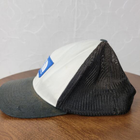 The North Face Keep It Patched Trucker Hat White Black Flexfit Tech 110 Snapback - Picture 7 of 12
